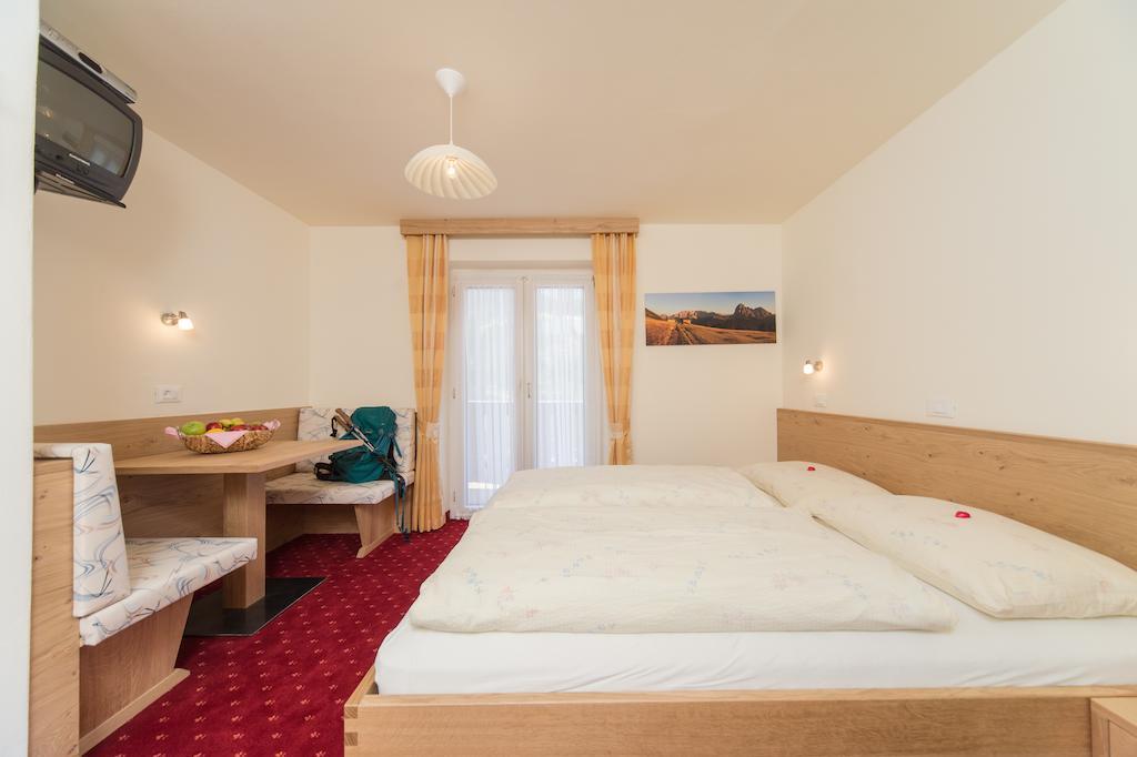 Kedul Lodge Santa Cristina Val Gardena Kültér fotó