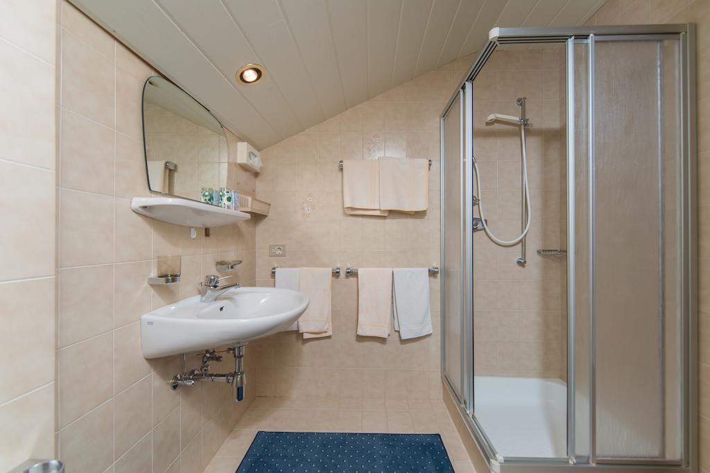 Kedul Lodge Santa Cristina Val Gardena Szoba fotó